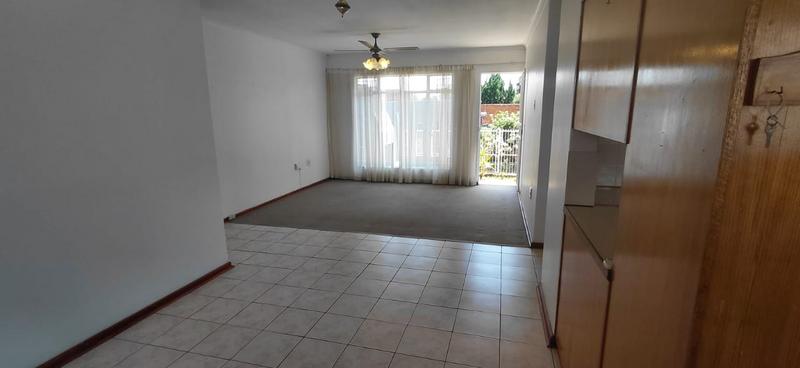 3 Bedroom Property for Sale in Langenhovenpark Free State